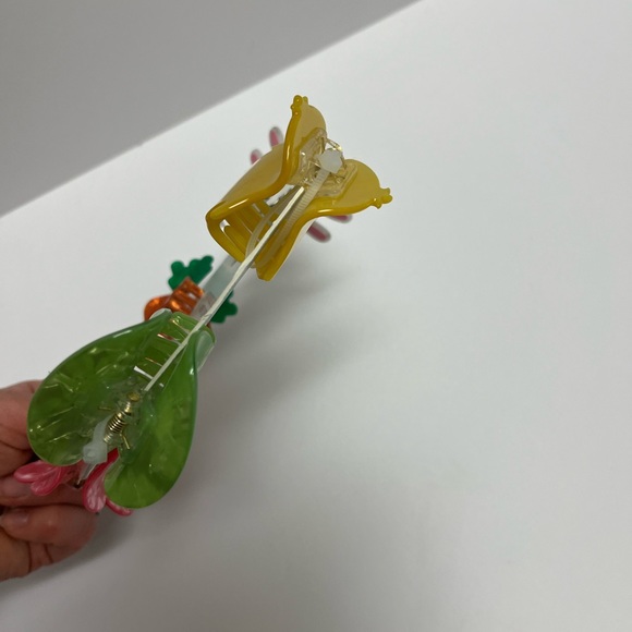 NWT 🐰🐣🌸🥕Piper K Easter Hair Claws Clips set of 5 - Picture 11 of 13